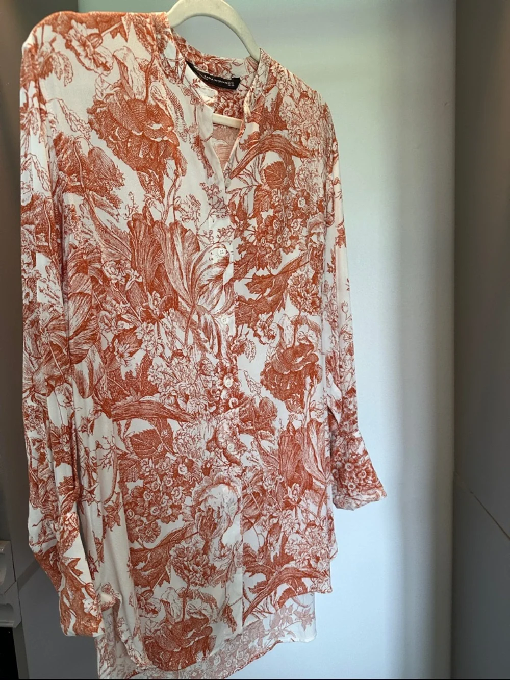 Zara White and Rust orange Floral toille Button-Front Blouse - Picture 3 of 5